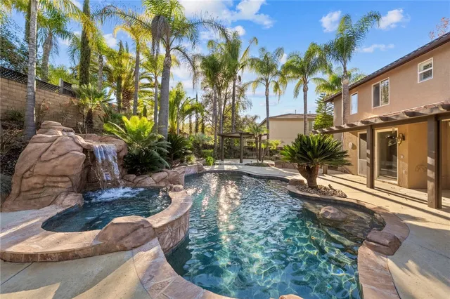 $855,000 | 42352 Wildwood Lane, Murrieta, CA 92562