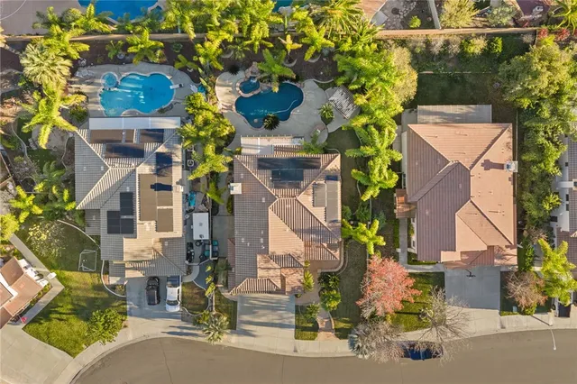 $855,000 | 42352 Wildwood Lane, Murrieta, CA 92562