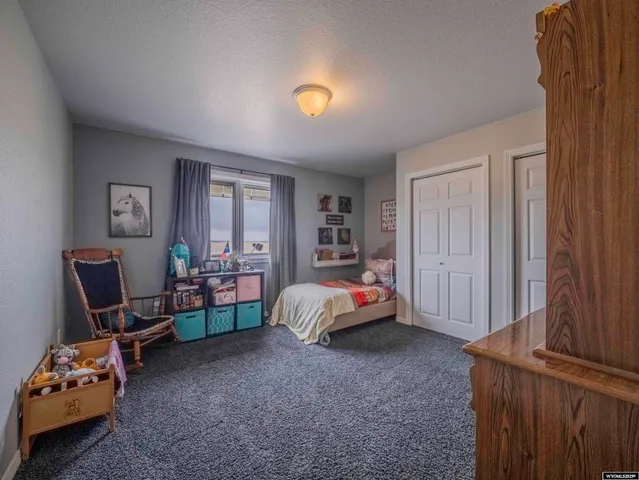 $749,900 | 61 Jefferson Road, Wheatland, WY 82201