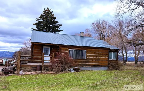 $825,000 | 3235 South 5000 West, Driggs, ID 83422