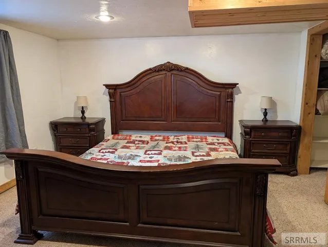 $850,000 | 3235 South 5000 West, Driggs, ID 83422