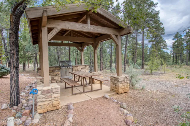 $375,000 | 3700 West Black Oak Loop, Unit A4, Show Low, AZ 85901