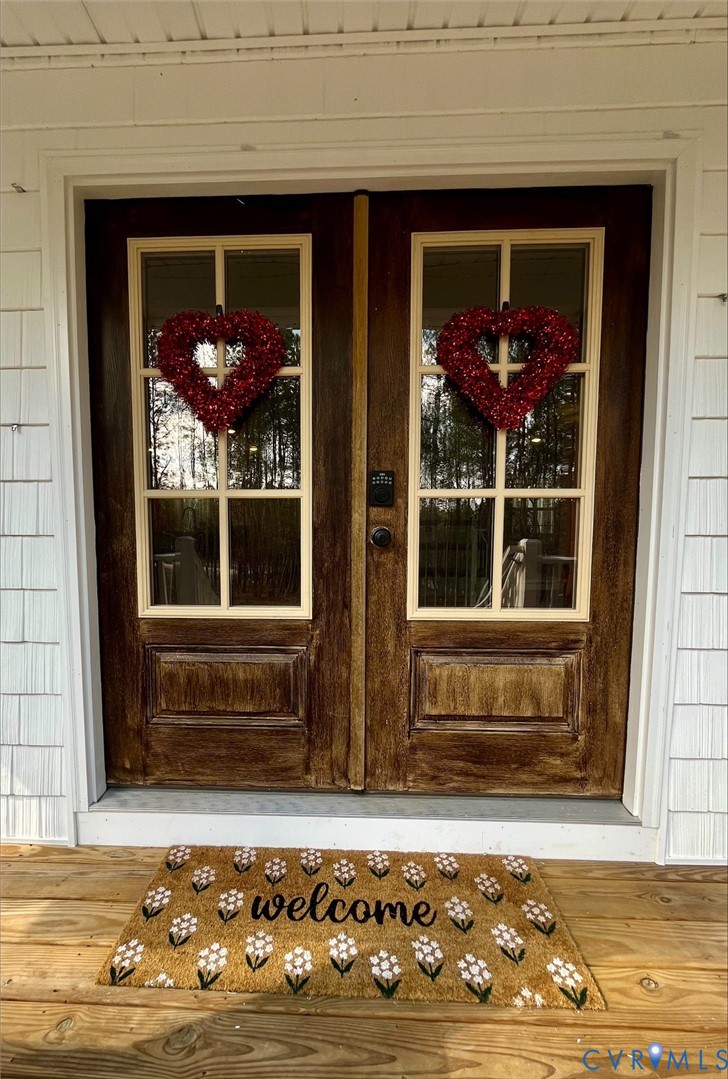 2267 Carys Creek Rd Fork Union Fork Union, VA 23055 - Photo 2 of 25 a view of a door of a house