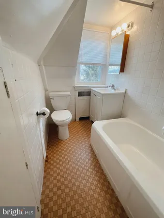 $1,550 | 500 Manor House Lane, Unit C1, Willow Grove, PA 19090