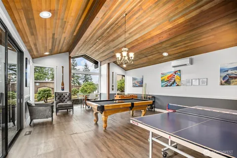 $1,145,000 | 17434 Northeast 40th Place, Unit C5, Redmond, WA 98052