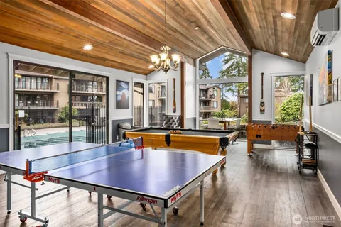 $1,145,000 | 17434 Northeast 40th Place, Unit C5, Redmond, WA 98052