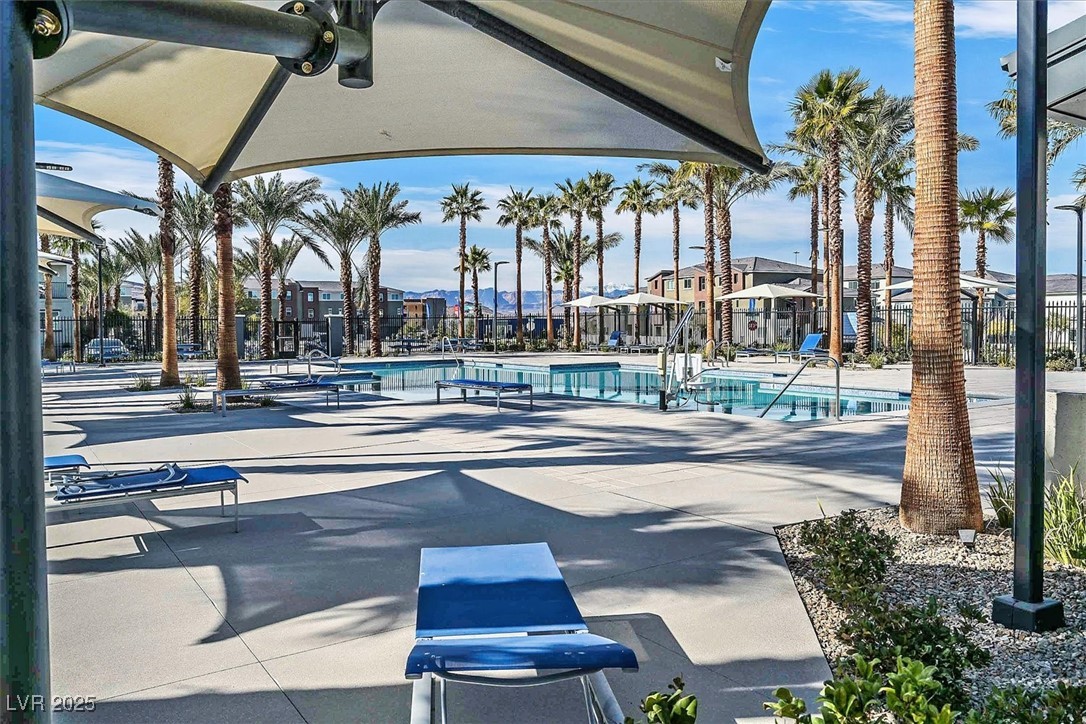 12264 Radiant Sunrise Road, Unit 3 Las Vegas, NV 89183 - Photo 24 of 35