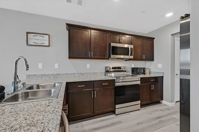 $2,495 | 12264 Radiant Sunrise Road, Unit 3, Las Vegas, NV 89183