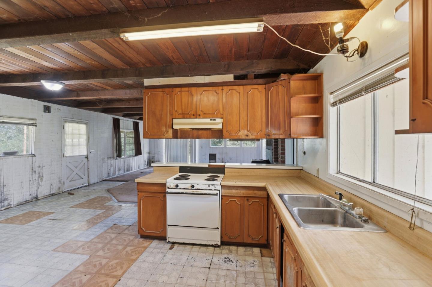 1443 Elkhorn Road Watsonville, CA 95076 - Photo 14 of 41