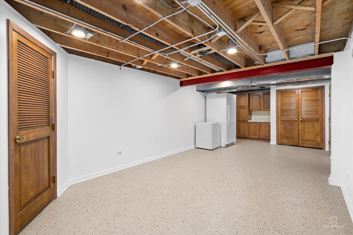 28W486 Mack Road West Chicago, IL 60185 - Photo 44 of 53