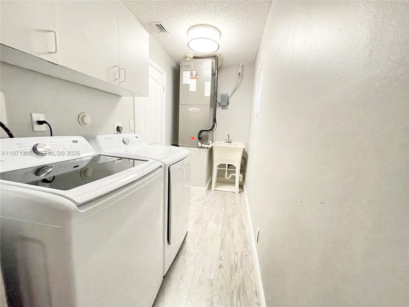 1540 Seabay Road Weston, FL 33326 - Photo 24 of 32