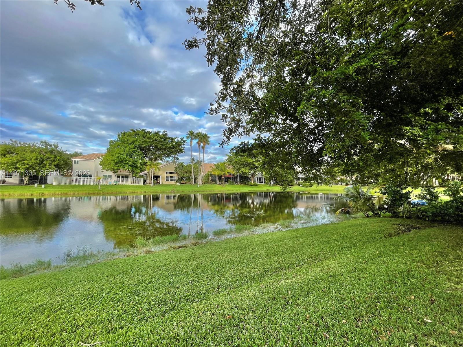 1540 Seabay Road Weston, FL 33326 - Photo 27 of 32