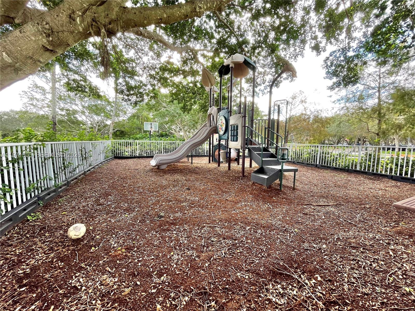 1540 Seabay Road Weston, FL 33326 - Photo 32 of 32