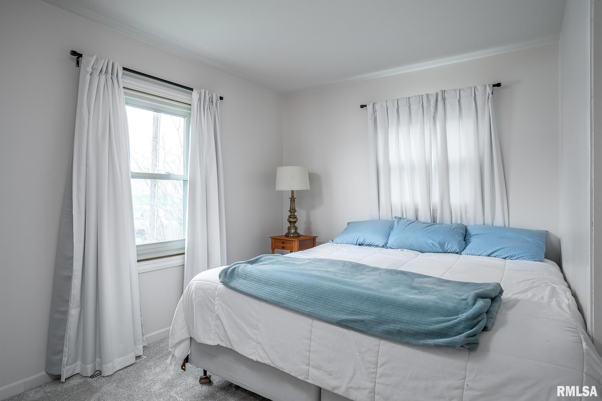 6404 Appomattox Road Davenport, IA 52806 - Photo 10 of 14 Gallery Image 10