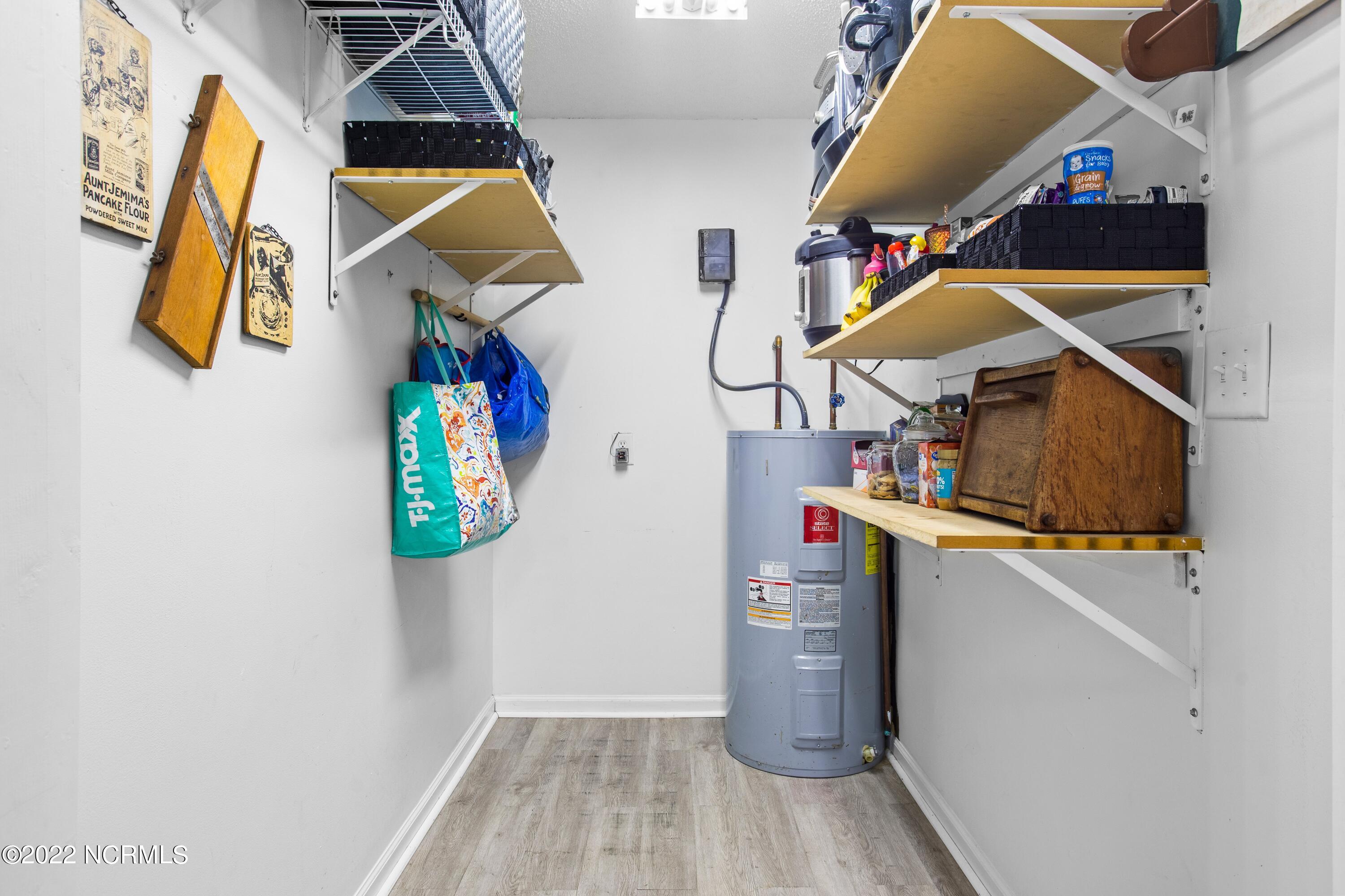 1388 Deppe Loop Road Maysville, NC 28555 - Photo 19 of 29 pantry