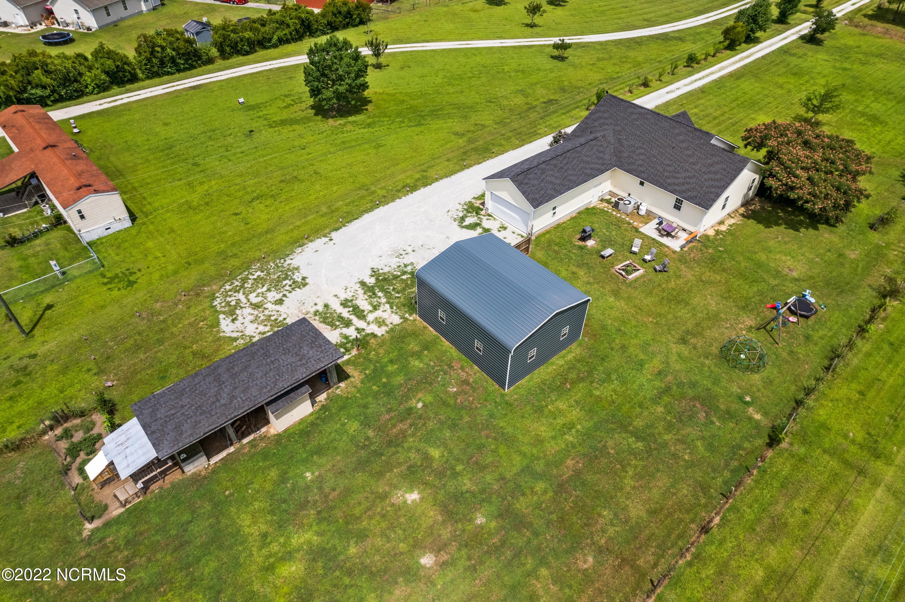 1388 Deppe Loop Road Maysville, NC 28555 - Photo 2 of 29 Drone view