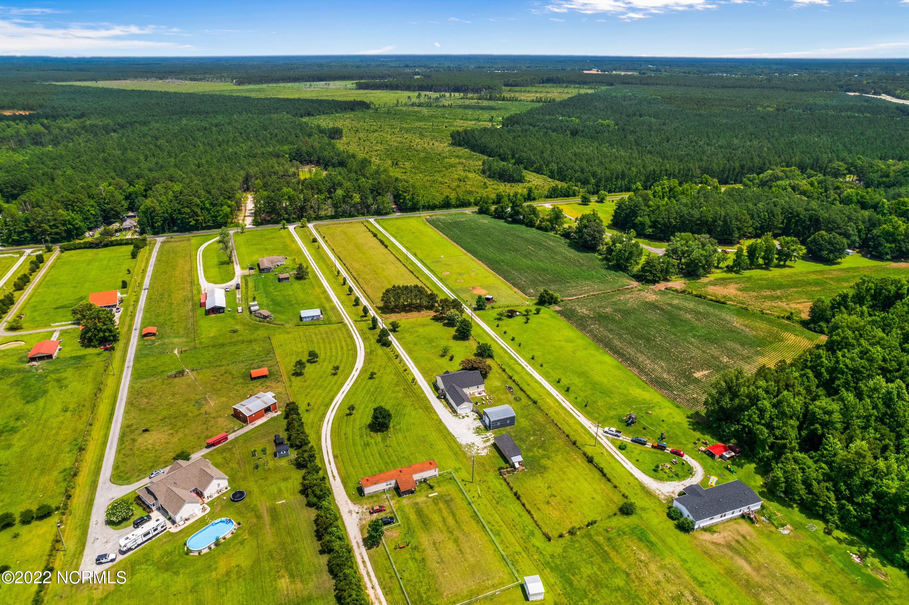 1388 Deppe Loop Road Maysville, NC 28555 - Photo 4 of 29 Drone view
