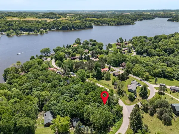$21,900 | Lt 32-goldfinch West Lt 32-goldfinch W Redstone La, La Valle, WI 53941