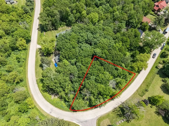 $21,900 | Lt 32-goldfinch West Lt 32-goldfinch W Redstone La, La Valle, WI 53941