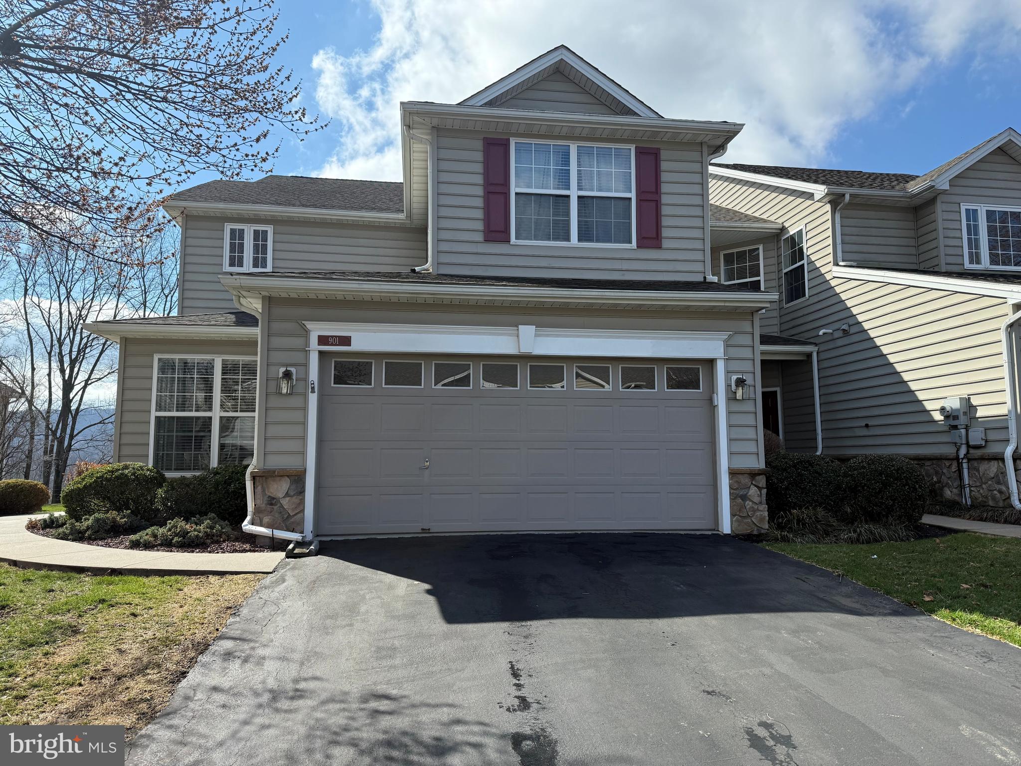 901 Ridgeview Drive Morgantown, PA 19543 - Photo 3 of 3