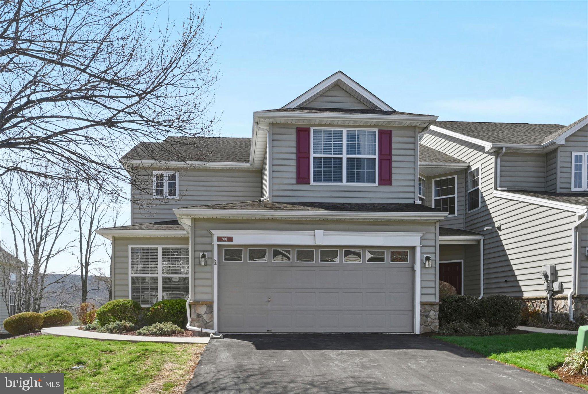 901 Ridgeview Drive Morgantown, PA 19543 - Photo 4 of 36