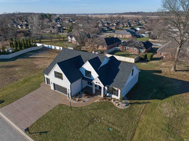 $849,000 | 8818 Jenkins Drive, Evansville, IN 47725