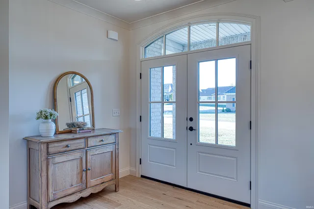 $849,000 | 8818 Jenkins Drive, Evansville, IN 47725