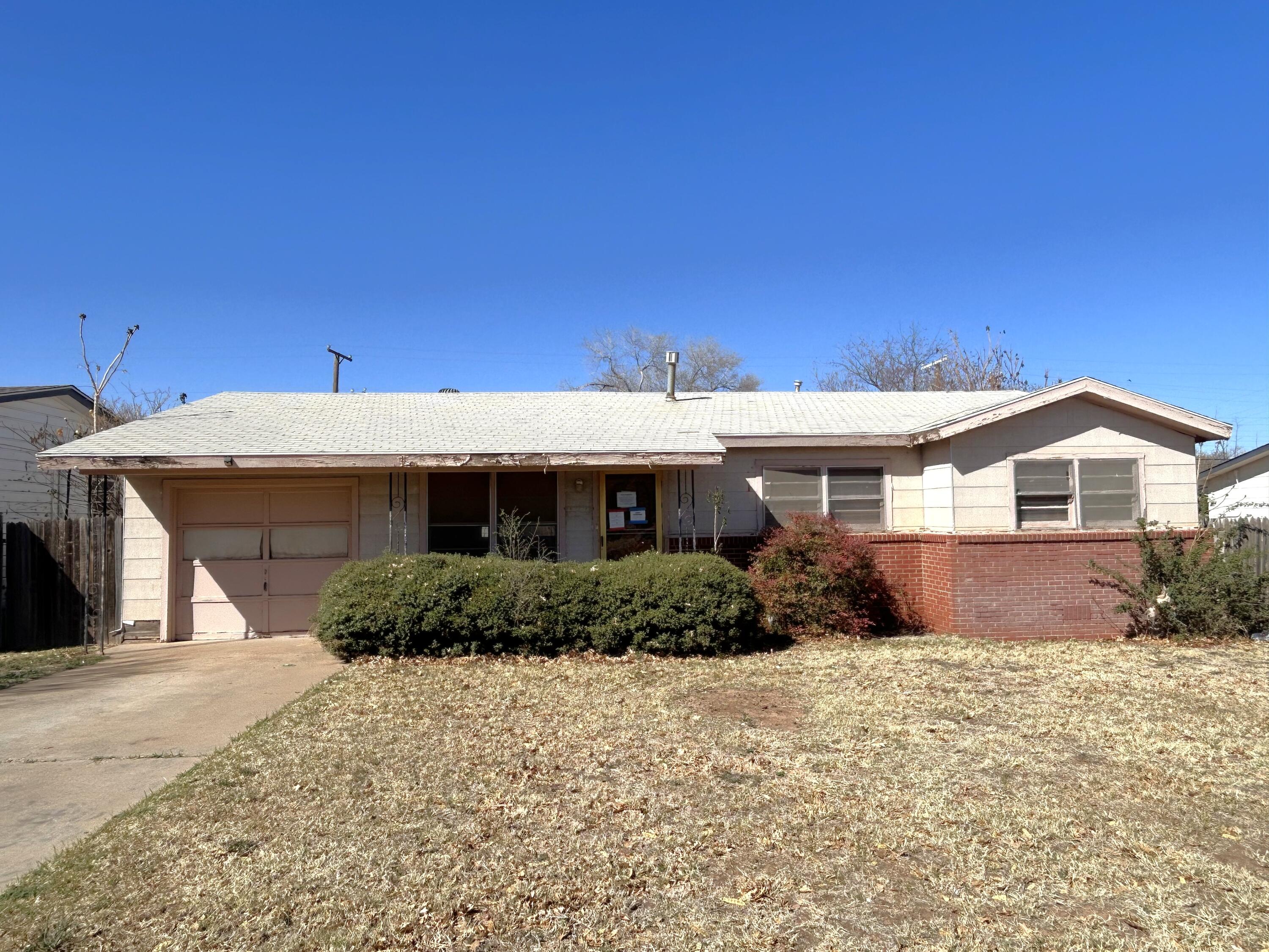 2406 48th Street Lubbock, TX 79412 - Photo 1 of 14 IMG_3166
