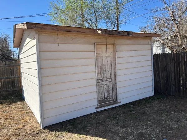 $71,900 | 2406 48th Street, Lubbock, TX 79412