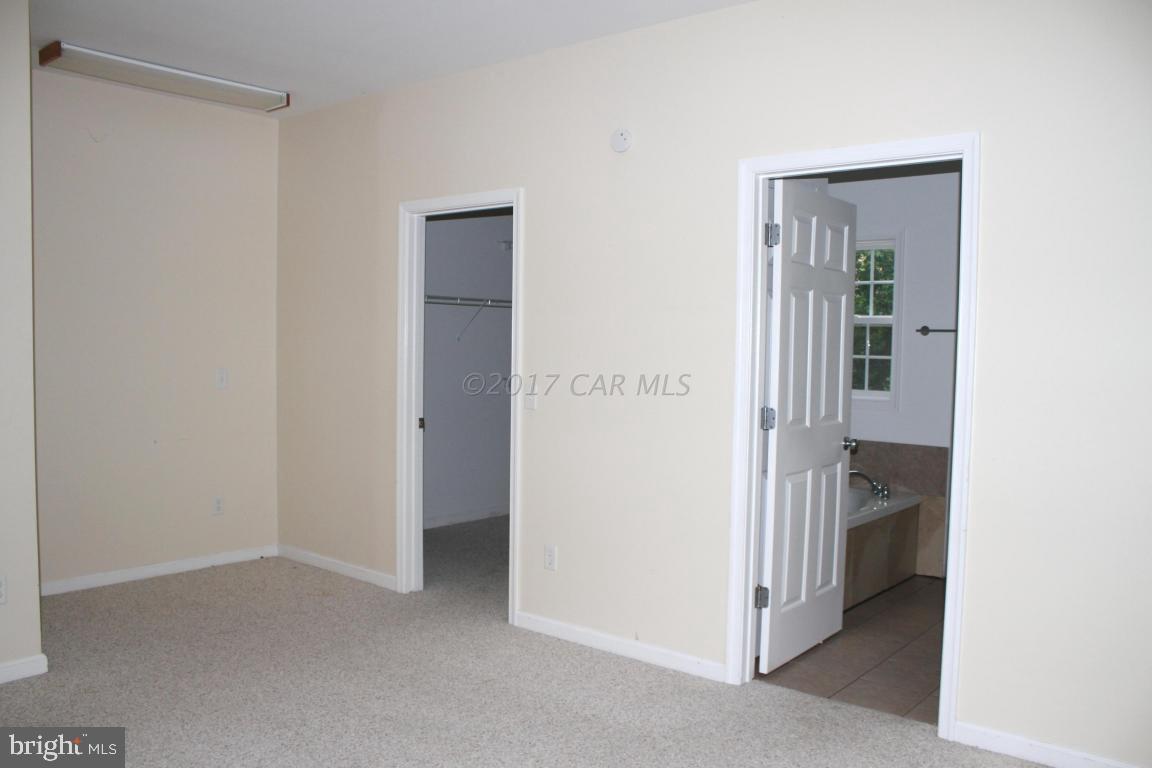 10310 Keyser Point Road Ocean City, MD 21842 - Photo 11 of 30 Gallery Image 11