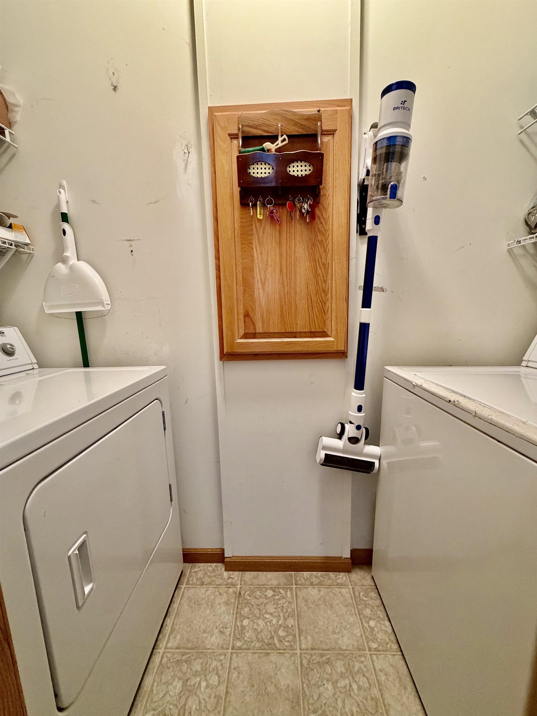 49 Shiloh Drive Rochester, NH 03867 - Photo 12 of 23 Gallery Image 12