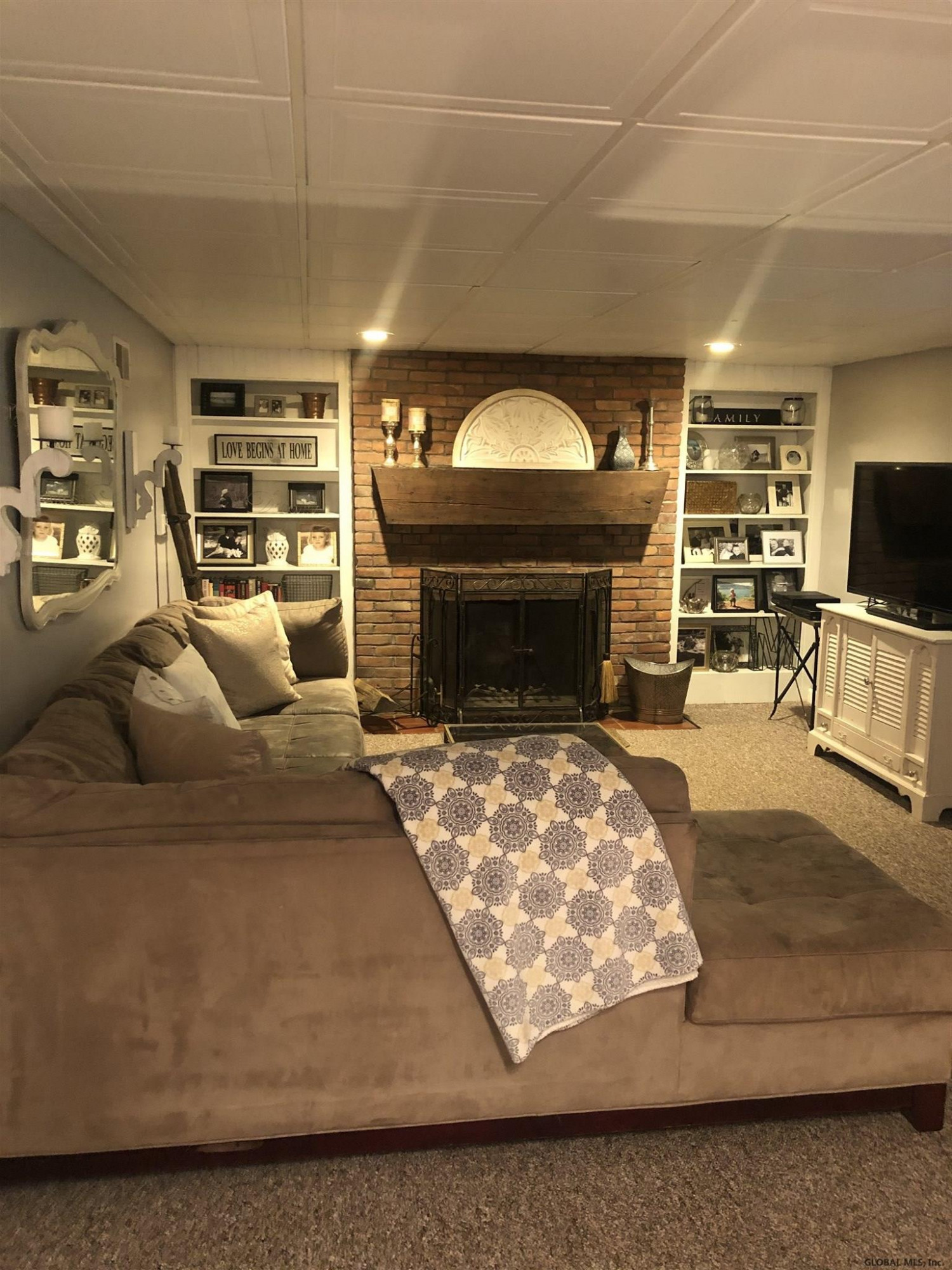 2356 Algonquin Road Niskayuna, NY 12309 - Photo 5 of 8 Photo 5