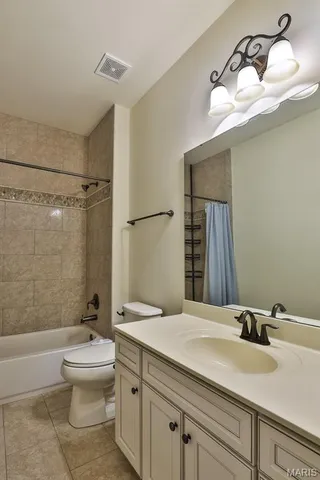 $525,000 | 502 Trevi Lane, Ellisville, MO 63011