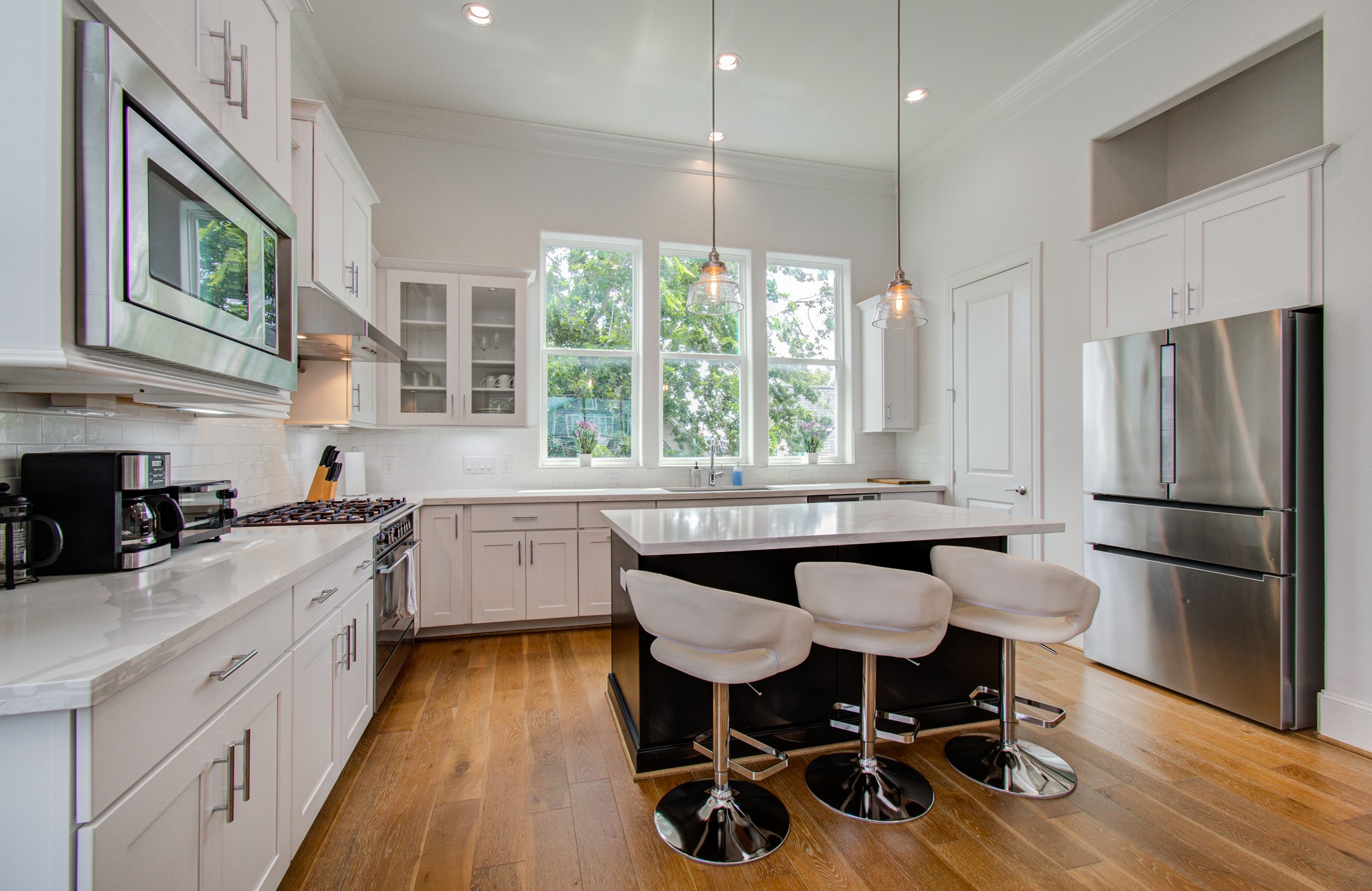 1512 Stuart Street Houston, TX 77004 - Photo 7 of 44