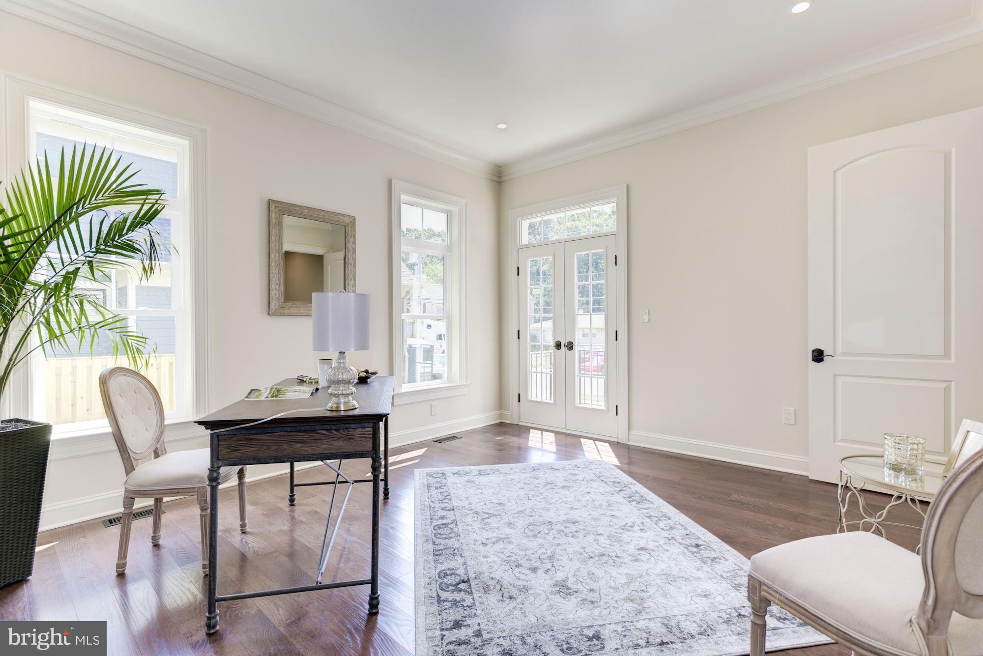 609 Kingsley Road Southwest Vienna, VA 22180 - Photo 11 of 30 Interior (General)