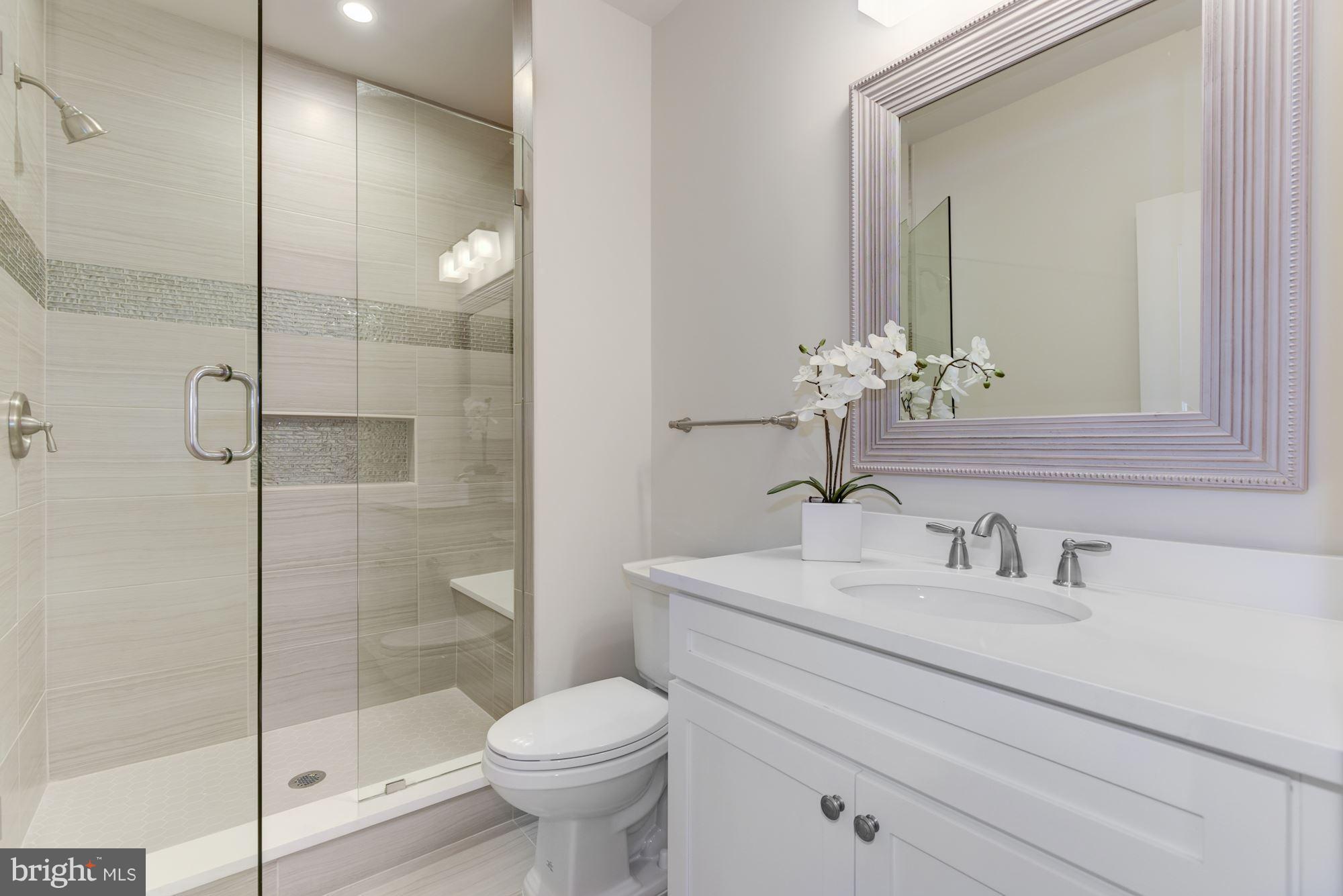 609 Kingsley Road Southwest Vienna, VA 22180 - Photo 27 of 30 Bath