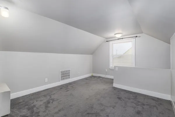 $1,300 | 22778 Almond Avenue, Eastpointe, MI 48021