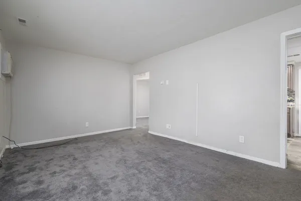 $1,300 | 22778 Almond Avenue, Eastpointe, MI 48021