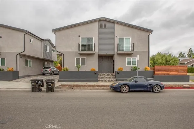 $3,675 | 5026 Cleon Avenue, North Hollywood, CA 91601