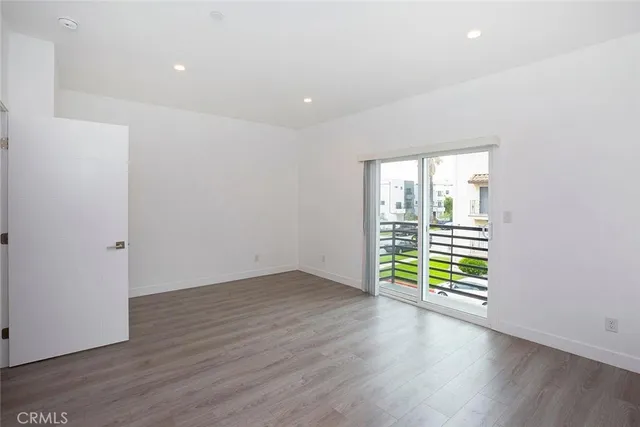 $3,675 | 5026 Cleon Avenue, North Hollywood, CA 91601