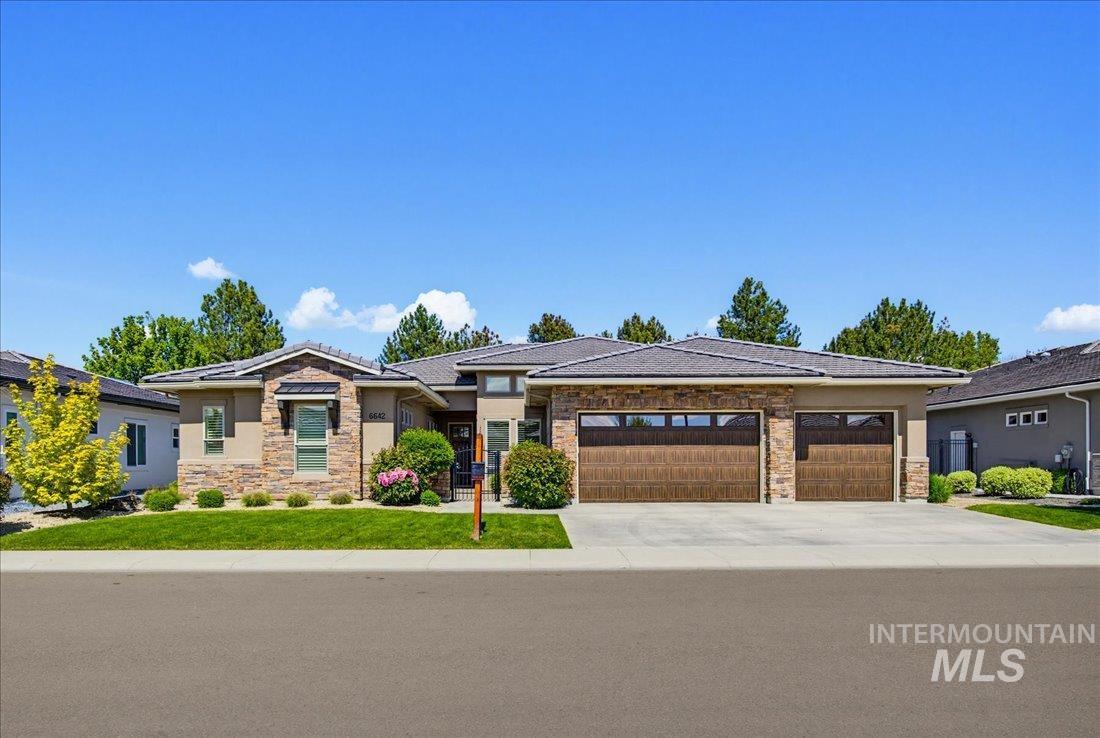 6642 North Crantini Way Meridian, ID 83646 - Photo 4 of 50