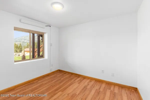 $1,525,000 | 630 Grandview Drive, Alpine, WY 83128