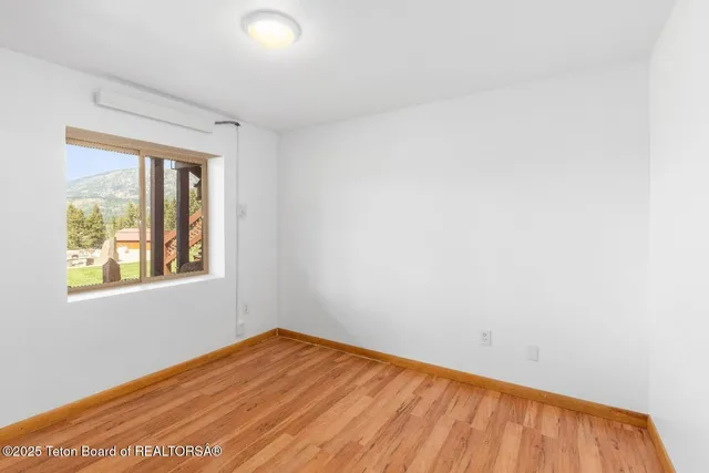 $1,680,000 | 630 Grandview Drive, Alpine, WY 83128