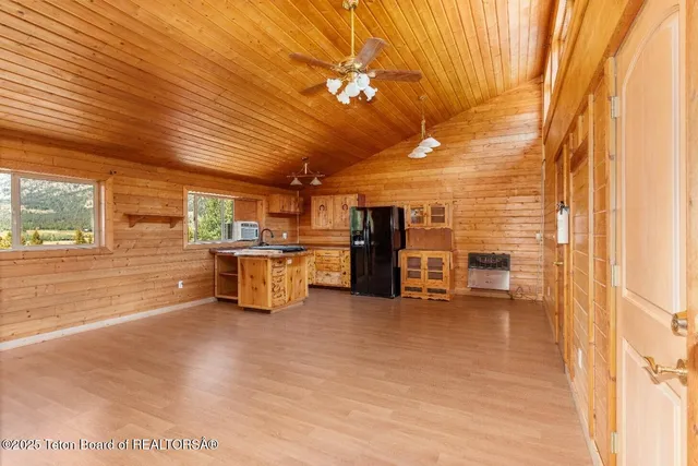 $1,680,000 | 630 Grandview Drive, Alpine, WY 83128