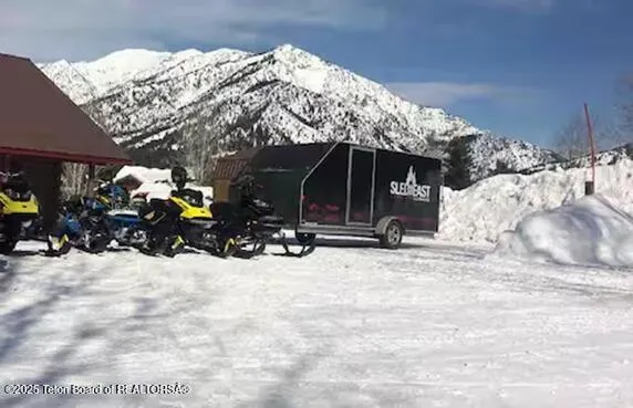 $1,680,000 | 630 Grandview Drive, Alpine, WY 83128