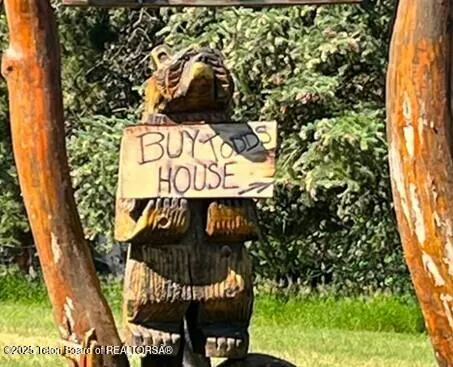 $1,680,000 | 630 Grandview Drive, Alpine, WY 83128