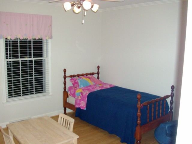 207 Wilson Road Greer, SC 29650 - Photo 8 of 12 Gallery Image 8