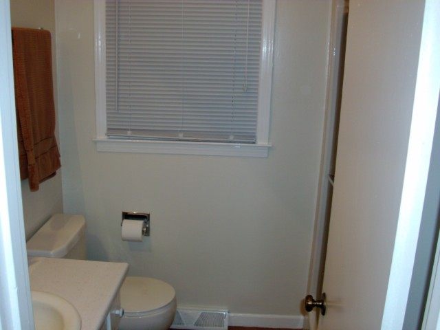 207 Wilson Road Greer, SC 29650 - Photo 9 of 12 Gallery Image 9