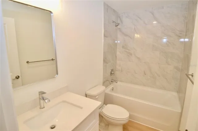 $1,990 | 2300 Nordendale Boulevard, North Port, FL 34288