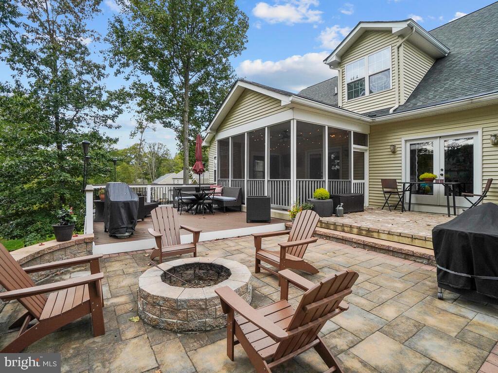 6506 Rimrock Lane New Market, MD 21774 - Photo 36 of 49 Relax on your stone patio.